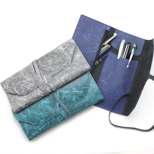 Roll pen case 3 steps